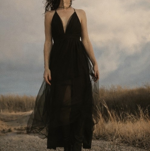 Luxxel Dresses & Skirts - Luxxel Elegant Black Maxi Dress